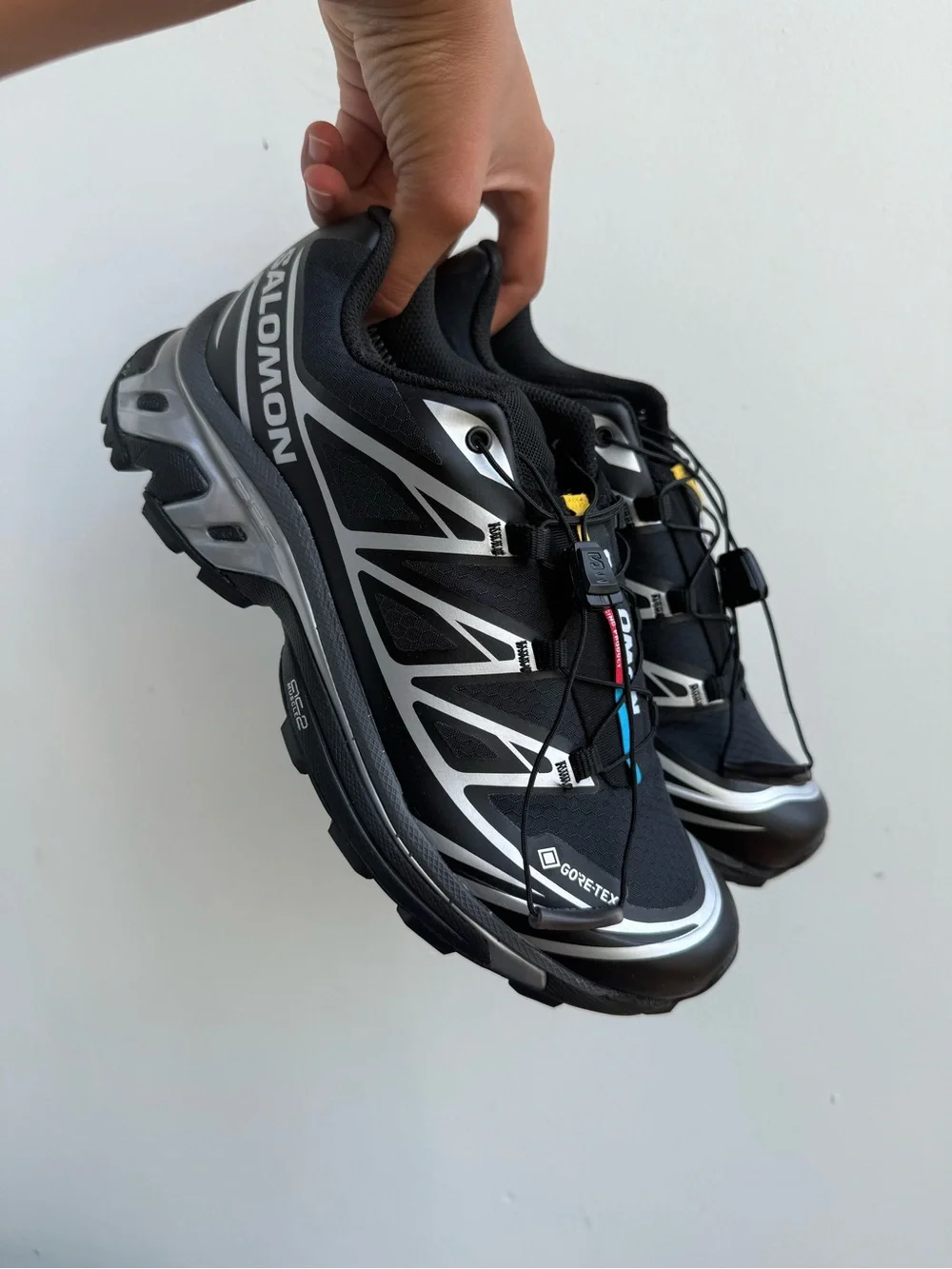 Salomon women’s xt